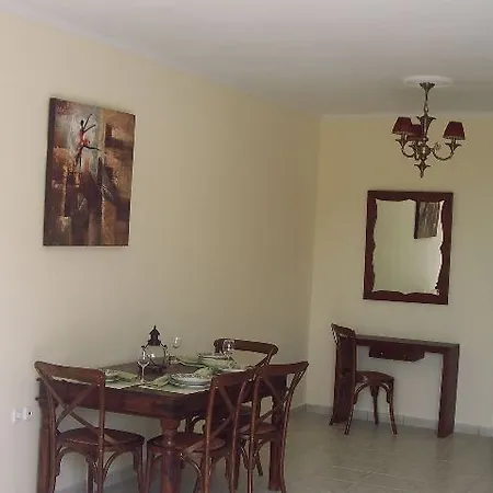 מלון Sarantos Pool Suites Kefalonia Island