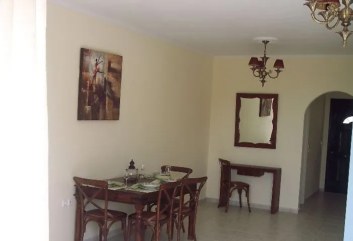 酒店 Sarantos Pool Suites 凯法利尼亚